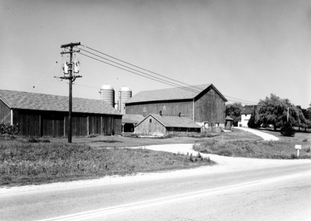 Brummel Farm on Butterfield Road